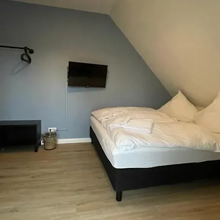 Gaestehaus Ivonne Bed & Breakfast Lohe-Rickelshof